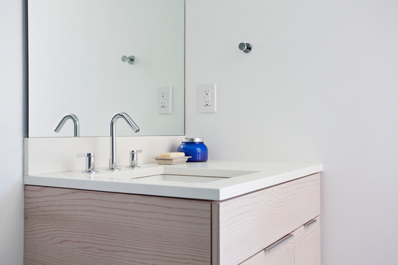 Russian Hill, SF | Bath Counter |