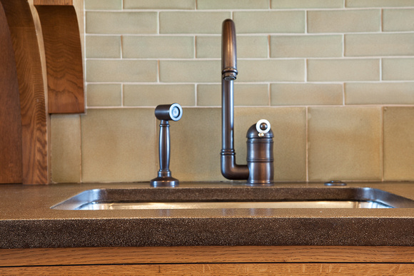 Lakeside Residence | Kitchen